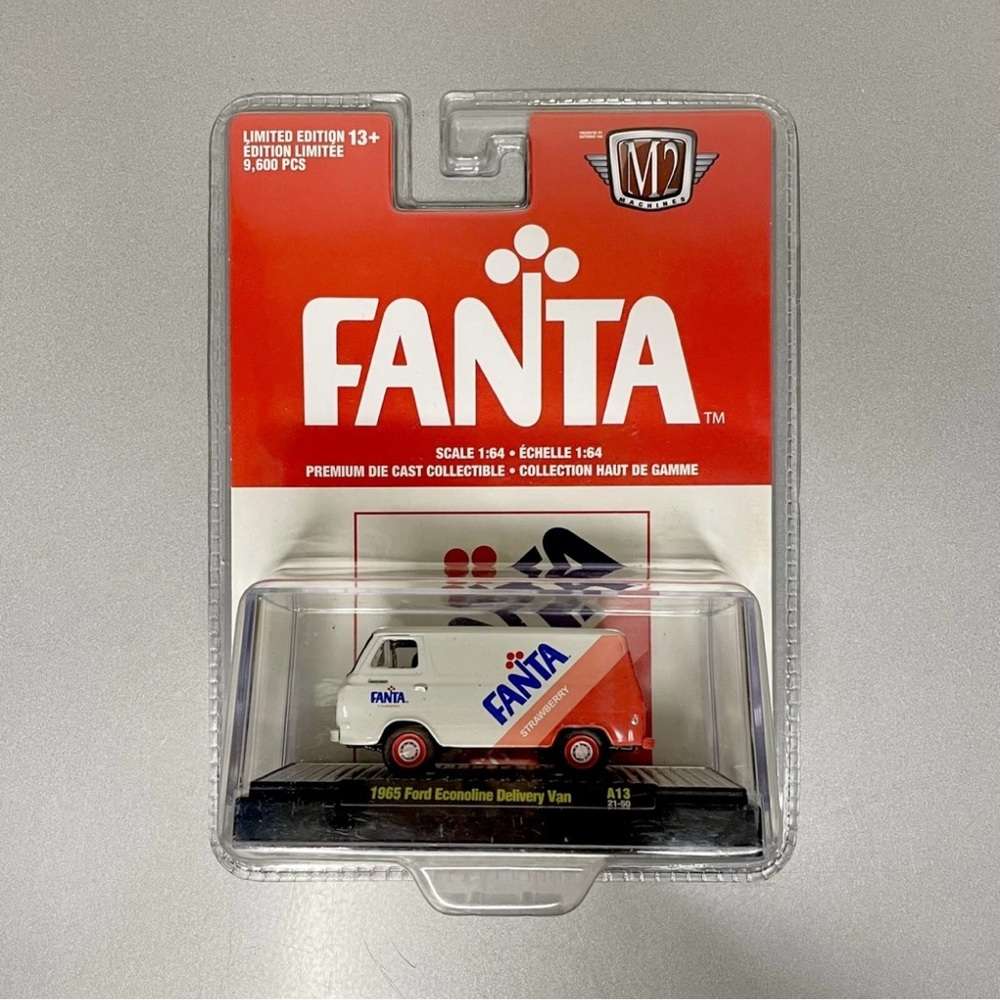 Die-Cast Ford Econoline Fanta Delivery Van 1965 Strawberry M2 Machines A13 1:64